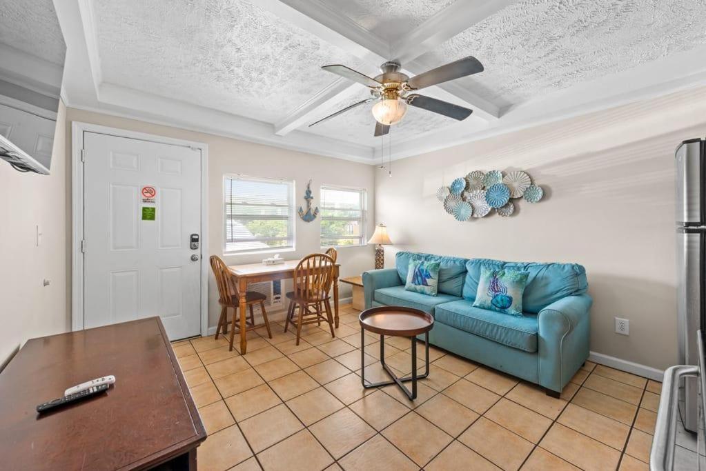 דירות מירטל ביץ' 1Br With Pool Parking Pets Next To Beach 6 מראה חיצוני תמונה